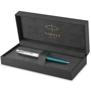 Parker 51 Kugelschreiber | Petrolblauer Schaft mit Chromfarbenen Zierteilen | Mittlere Schreibspitze mit Schwarzer Nachfüllmine | Geschenkbox