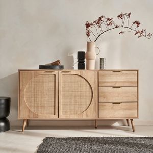 sweeek - Anrichte mit Holzdekor und abgerundetem Rohrgeflecht 150 cm - Natur
