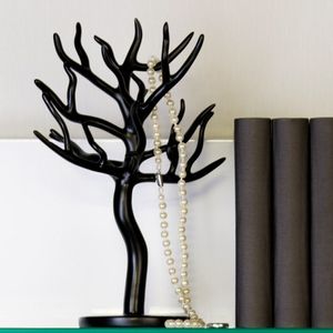 Schmuckhalterbaum schwarz aus Polyresin, Höhe 30cm, Breite 23cm, Tiefe 16cm - Schmuckständer, Schmuckbaum