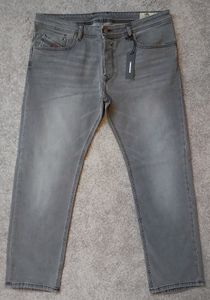 Diesel Herren Jeans Waykee Farbe:Grau RM014 Größe: W36/L32