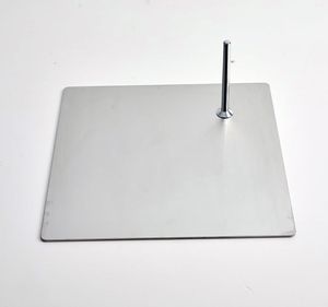 F39 Eurotondisplay Metallplatte für Schaufensterpuppen Silber Edelstahl Metall 39x39 cm 3,99 kg. Mit Fußdorn