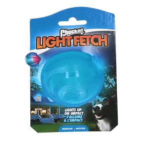 Chuckit! LIGHT FETCH Hundeball leuchtet bei Nacht mit Licht