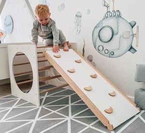 Spielplatz indoor aus Holz + Kinderrutsche | Kletterdreieck Montessori Spielplatz | Kletterwürfel | Kletterwand Klettergerüst
