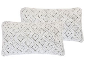 BELIANI Dekokissen Weiß Baumwolle 50 x 30 cm im 2er Set Strickmuster Boho-Stil Wohnzimmer Salon Schlafzimmer