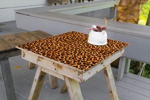 Wallario selbstklebende Möbelfolie/ Tischdecke für Innen und Außen, Größe: 90 x 90 cm - Leopardenmuster  in orange schwarz