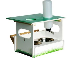 dobar Futterbar-Set Hopsi inkl. zwei Edelstahlnäpfe, Heuraufe und Trinkflasche 31 x 25 x 21,5 cm, Grün/Weiß