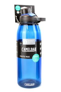 Camelbak Trinkflasche 2021 Chute Mag, Oxford, Inhalt 1500ml, Magnetischer Schnellverschluss, Tritan aus recyceltem Kunststoff, BPA-frei, Farbe blau