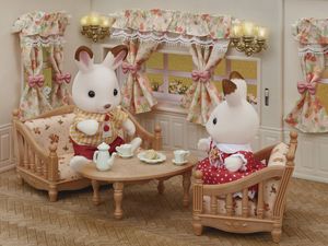 Sylvanian Families 5447 Wandleuchter & Vorhänge Set Puppenhaus Zubehör