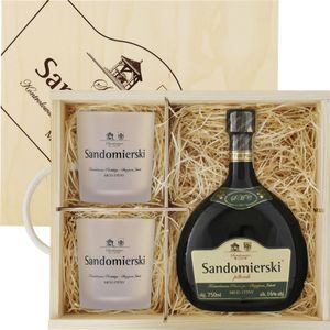 Sandomierski Met Pó³torak-Einhalber Geschenkset in einer Holzbox mit zwei Bechern | Honigwein 750ml | 16% Alkohol Metwein | Polnische Produktion