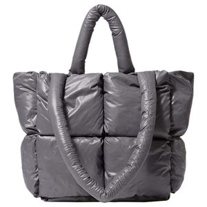 Damen Daunentasche Soft One Shoulder Tote Bag, Farbe: Grau