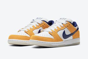 Tenisky Nike SB Dunk Low Laser Orange - EU 45,5