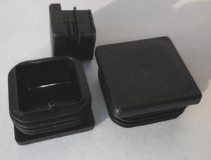 Stahlstopfen quadratisch 20x20mm, schwarz - Packung mit 20 Stück