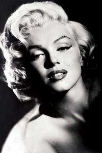 Marilyn Monroe - Glamour - Glow Foto,Poster,Druck - Poster Druck - Größe 61x91,5