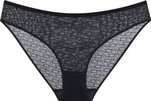 Triumph Signature Sheer BLACK 46