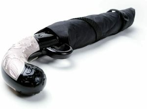 Western Pistole Kreativ Automatik Regenschirm Taschenschirm Schirm mit Tragegurt von Bearlink