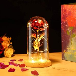 Rose in Glas Schöne Blume im Glaskuppel Die Schöne und das Biest Glühende ewige Blume LED Rose Nachtlichter