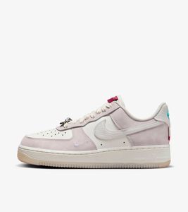 Nike Air Force 1 '07 LX "Sail & Platinum Violet", Velikost: 39