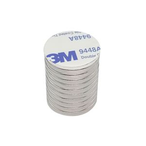 INF 10-balenie super silných neodýmových magnetov so samolepiacim podkladom Strieborná 8 x 3 mm