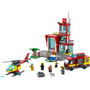 Stavebnica hasi?skej stanice zo série LEGO City plná rôznych prvkov