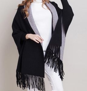 Frauen Kaschmir Poncho Strickjacke Strickpullover Mantel Schal Winter Pullover Oversize Schal Poncho mit Ärmeln in schwarz/grau