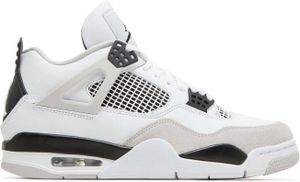 Air Jordan 4 Retro Military Black - EU: 40 Air Jordan 4 Retro Military Black - EU: 40