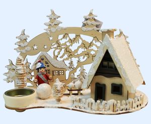 Räucherhaus mit Teelichthalter - C - Winterkind mit Schneekugel und Schlitten