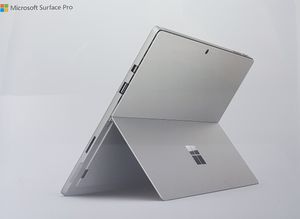 Microsoft Surface Pro 6, 31,25 cm (12,3 Zoll) 2-in-1 Tablet (Intel Core i5, 8GB RAM, 128GB SSD, Win 10 Home) Platin