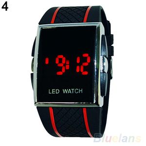 Uni Fashion LED Digitalanzeige Square Case Cool Sport Casual Armbanduhr Schwarzer Gurt & rote Streifen