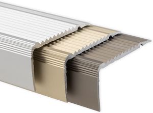 Treppenkantenprofil NOVA Aluminium Vorgebohrt Sahara 45 x 23 mm