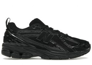 New Balance 1906R Black Patent - EU: 41,5