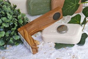 Magnetseifenhalter 9 cm aus Olivenholz inkl. Plättchen für die Seife