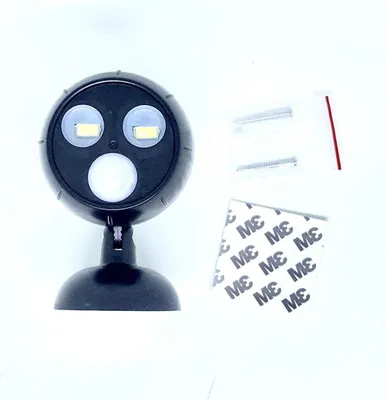 Produktbild von LED-Bewegungsmelder – Außenleuchte mit Sensor – Erhöht die Sicherheit – 360 Grad schwenkbar – 7x8x11 cm – Schwarz