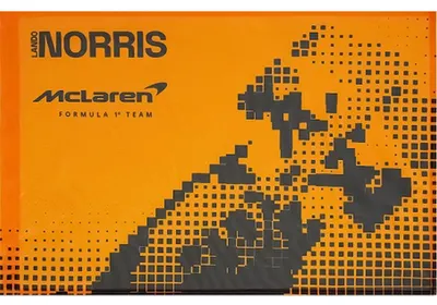 Produktbild von McLaren F1 Fahne Lando Norris 2026, Offizieller Fanartikel, Orange-schwarze Fahne mit Pixeldesign und Teamlogo, 90x60 cm, 100% Polyester