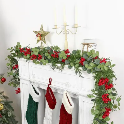 Künstliche Weihnachtsgirlande 3,8 m mit roten Beeren