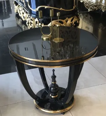 Produktbild von Casa Padrino Luxus Barock Beistelltisch Schwarz / Gold - Handgefertigter Massivholz Tisch - Barock Wohnzimmer Möbel