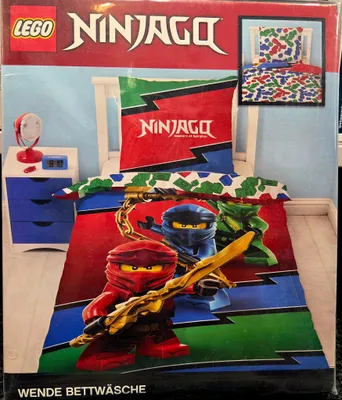 Produktbild von LEGO Bettwäsche Ninjago / City mit Wendemotiv Offiziell lizenziert 135 x 200 cm Ninjago-Rot-Grün-Blau