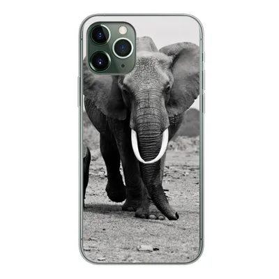 Produktbild von MuchoWow® Handyhülle Schutzhülle Hülle für iPhone 11 Pro Elefant - Kind - Schwarz - Weiß Silikon Softcase Handy Hülle - Handy