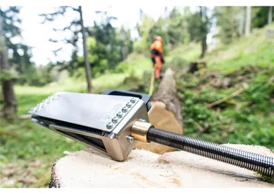 Produktbild von SWS Forst Spindelkeil Fällkeil für die Holzernte Fällhilfe 20t 44mm Hubhöhe