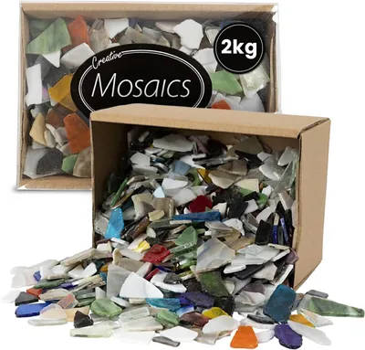 Immagine prodotto di Creativ Company: 55527 - Mosaico in pietra - 8-20 mm - Ordinato per colore - 2 kg - Adesivo - Vetro