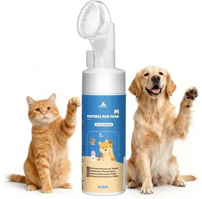 Produktbild von Pfotenreiniger für Hunde und Katzen – ohne Ausspülen – einfach anzuwenden – für saubere Pfoten – Luxento