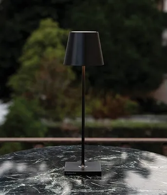 Obrázek produktu pro Zafferano Poldina Pro LED stolní lampa černá, dobíjecí a stmívatelná, výdrž baterie až 12 h, IP65 pro venkovní použití