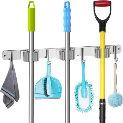 Obrázek produktu pro Robustní držák na mop, nerezová ocel, 38 cm, montáž na zeď, 3 řady