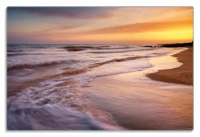 Produktbild von Wallario Frühstücksbrettchen aus Glas 20 x 30 cm mit rutschfesten Füßen, Motiv Sonnenuntergang am Strand - Abendspaziergang