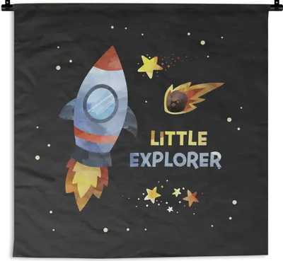 Produktbild von MuchoWow® Wandteppich Wandbehang Sprichwörter - Weltraum - 'Kleiner Entdecker' - Zitate - Jungen - Kinder - Kind - Kinder 150x150 cm Tapisserie Dekoration Wandtuch - Wohnaccessoires - Modernes