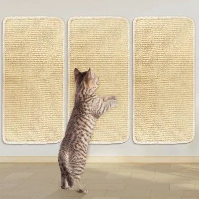 Immagine prodotto di Set di tre tappetini multifunzionali per gatti con superficie in sisal