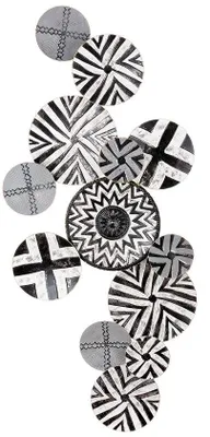 Image de Grande décoration murale métallique avec un motif circulaire noir et blanc pour les intérieurs modernes