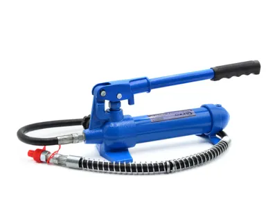 Image de GEKO Pompe hydraulique manuelle 10 t G02071