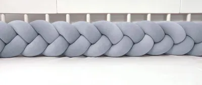 Produktbild von Bettschlange geflochten Velours 400 cm – Grau | Bettumrandung Babybett Nestchen | Letino