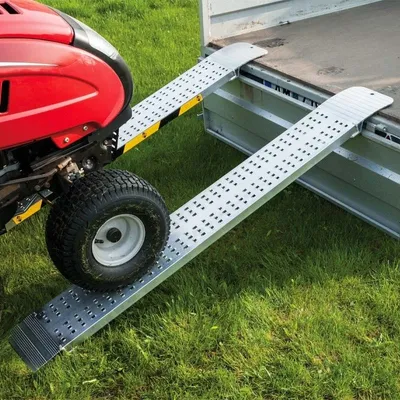 Produktbild von Alu Auffahrrampe fix - Länge: 3000 mm, Breite: 200 mm