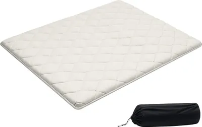 Produktbild von Japanische Futonmatratze - Tatami-Bodenmatratte - Größe 203,2 x 152,4 x 6,35 cm - Faltbar - Neunlagig - Mit Aufbewahrungstasche - Mit Befestigungsset - Weiß